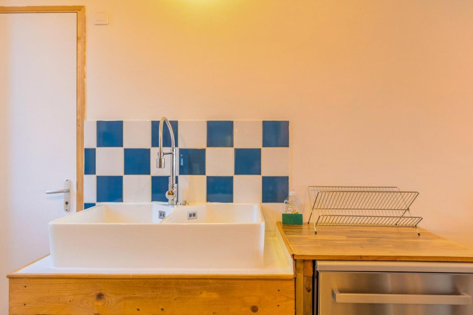 Appartement Atypique En Souplex, 2 Ch & Terrasse Lille Luaran gambar